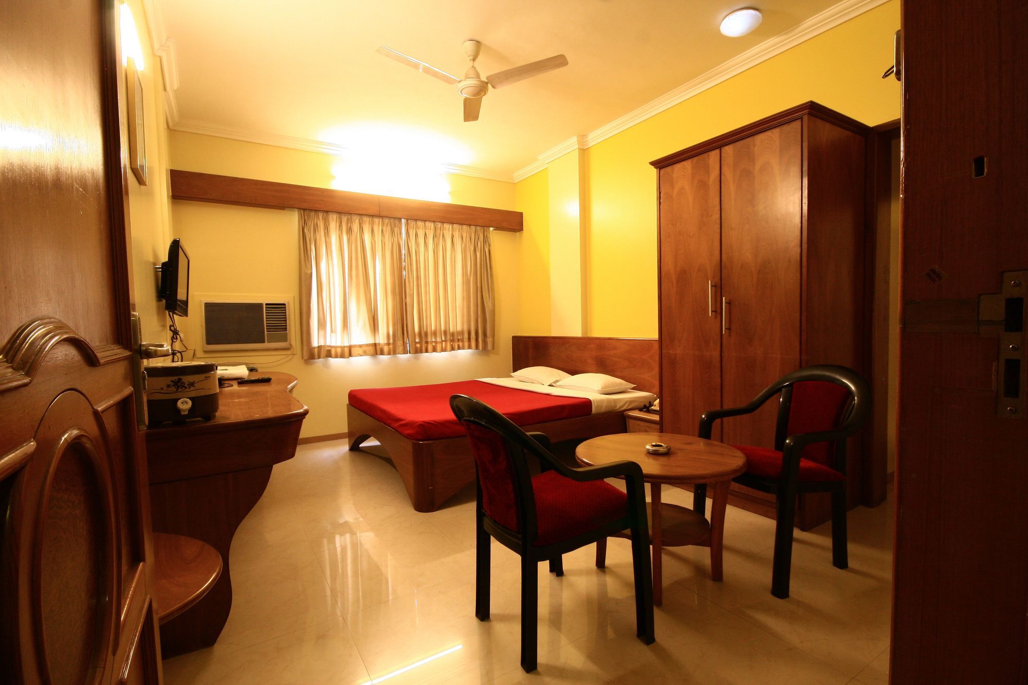 Hotel Deccan Park Pune Exterior photo